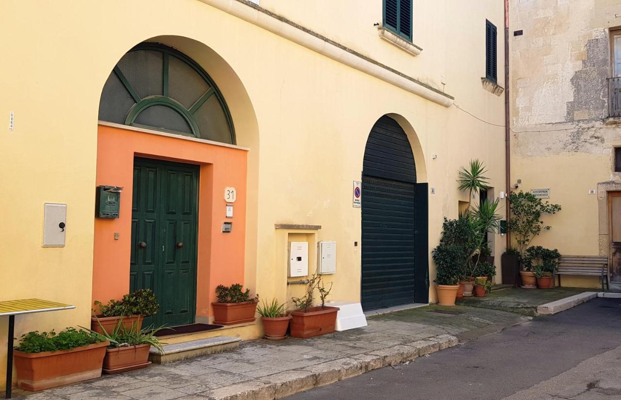 B&B Residenza Pizziniaco Лечче Экстерьер фото