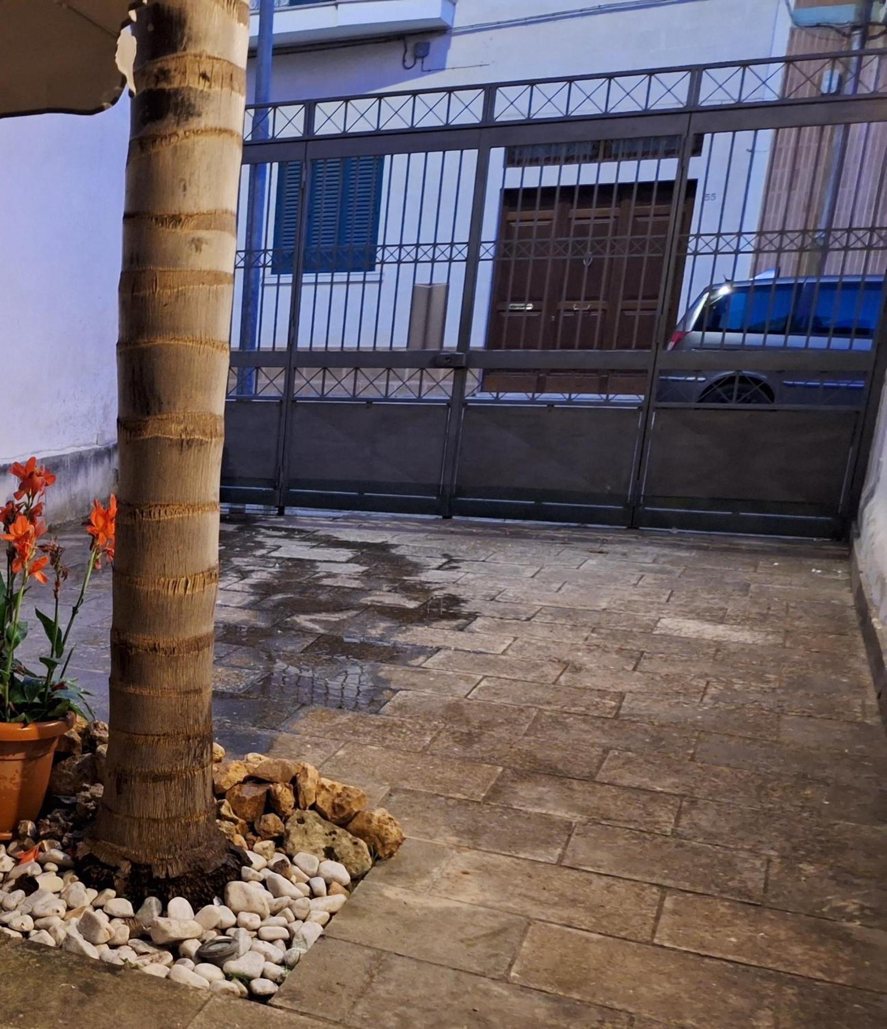 B&B Residenza Pizziniaco Лечче Экстерьер фото