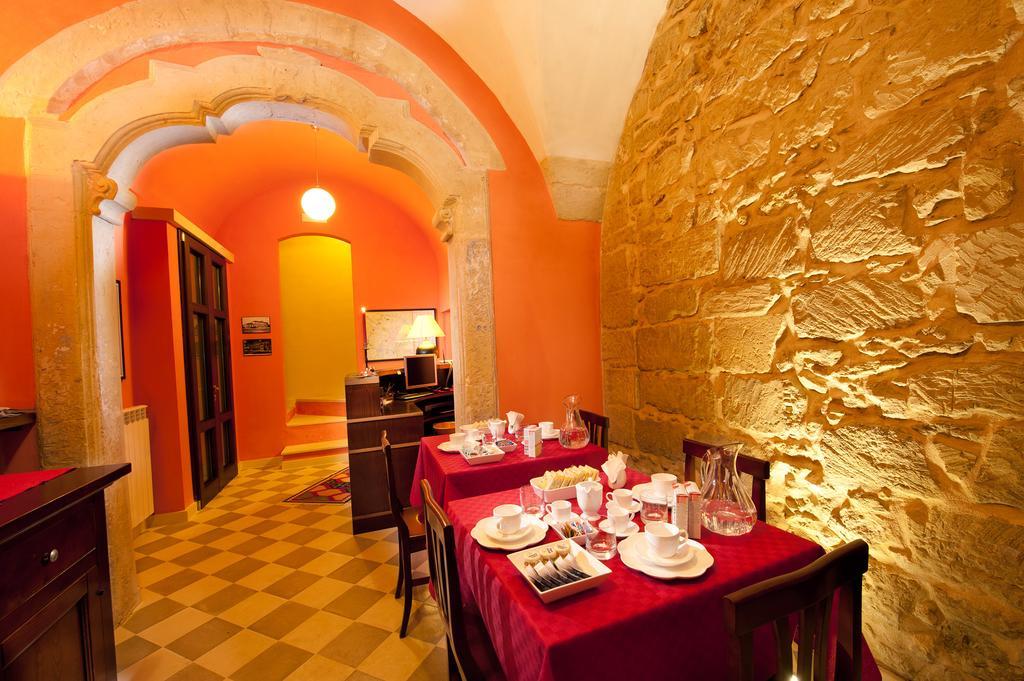 B&B Residenza Pizziniaco Лечче Экстерьер фото