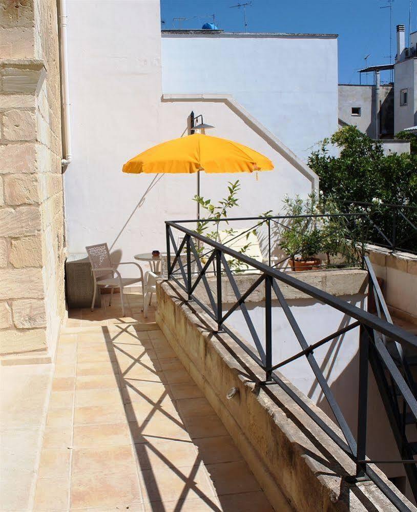B&B Residenza Pizziniaco Лечче Экстерьер фото